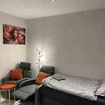 Vakantiehuis Komfortable Einf Haus- 4 Pers Einzelzi Max 8 Pers Bremen