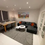 Vakantiehuis Komfortable Einf Haus- 4 Pers Einzelzi Max 8 Pers *