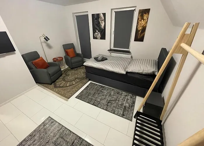 Semesterbostad Komfortable Einf Haus- 4 Pers Einzelzi Max 8 Pers