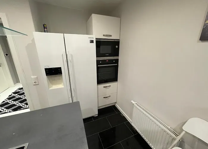 Holiday home Komfortable Einf Haus- 4 Pers Einzelzi Max 8 Pers Bremen