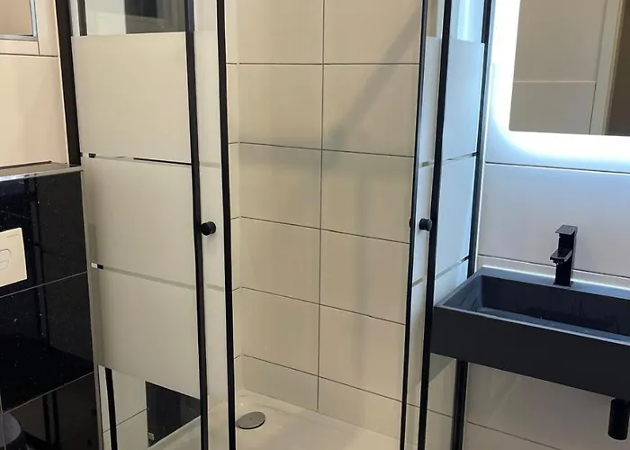 Holiday home Komfortable Einf Haus- 4 Pers Einzelzi Max 8 Pers *