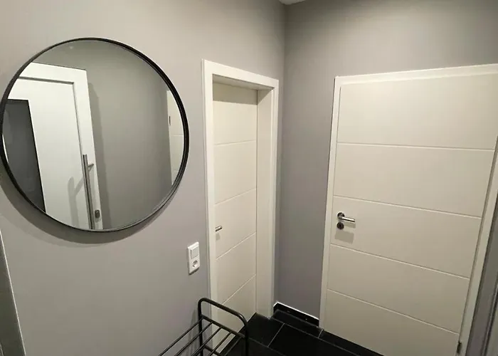 Komfortable Einf Haus- 4 Pers Einzelzi Max 8 Pers Holiday home *